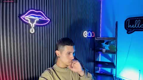 Snapshot of jefer_rick chatting on November 28, 12:19 pm Jeff online show from November 28, 12:19 pm