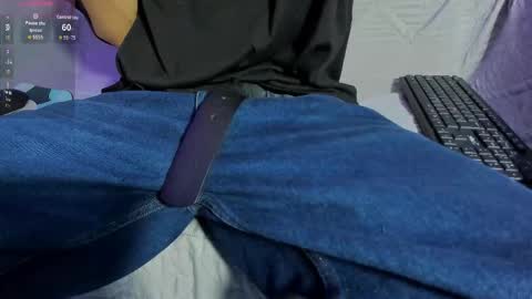 Snapshot of jefer_rick chatting on December 21, 12:23 pm Jeff online show from December 21, 12:23 pm