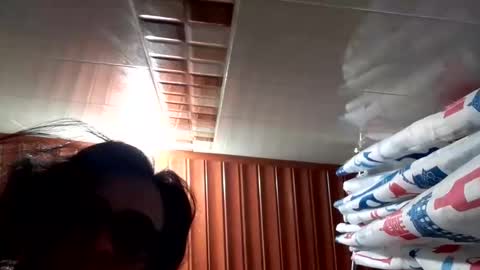 Snapshot of jeff12012 chatting on December 3, 5:01 pm Jeff12012 online show from December 3, 5:01 pm