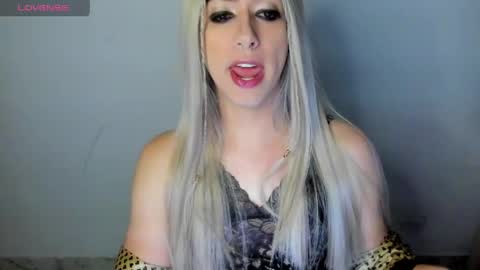  ashley   online show from April 13, 10:43 am