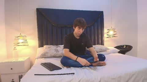 Snapshot of jeffbellfort chatting on May 24, 7:52 pm JeffBellfort online show from May 24, 7:52 pm