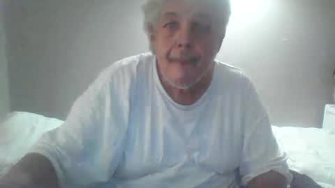 Snapshot of jeffltn65 chatting on July 21, 2:25 am jeffltn65 online show from July 21, 2:25 am
