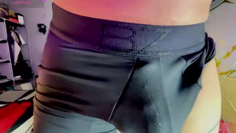 jeffrey online show from February 19, 11:01 pm