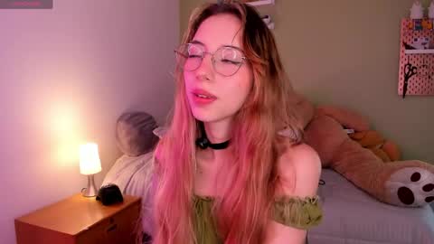 Snapshot of jelly_w5 chatting on April 29, 2:15 am Jelly online show from April 29, 2:15 am