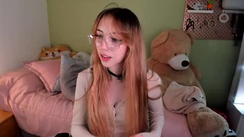 Snapshot of jelly_w5 chatting on May 8, 1:11 am Jelly online show from May 8, 1:11 am