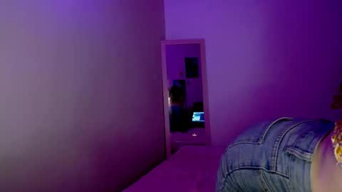 jellyrose online show from December 2, 11:34 pm