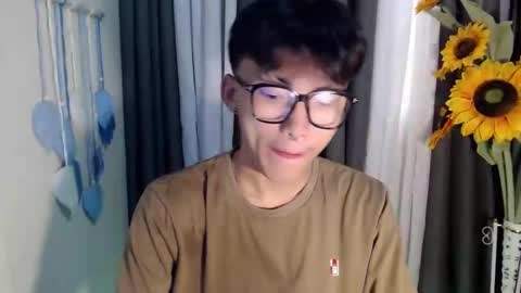 jemart_urnaughtboy online show from March 17, 8:28 am