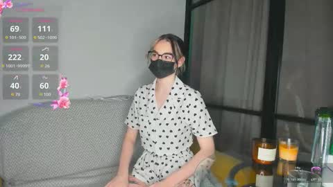 Molly online show from February 10, 11:31 pm