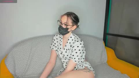 Molly online show from February 19, 1:12 am