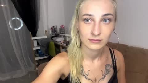 Snapshot of jenetrigg chatting on July 14, 9:42 pm Joani online show from July 14, 9:42 pm