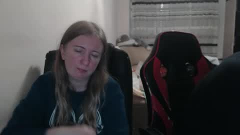 JenisAndPeter online show from November 3, 8:21 pm