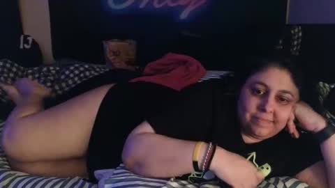 Snapshot of jennabrady chatting on October 18, 2:03 am  Dragon Queen. Be my Dragon --  and  online show from October 18, 2:03 am