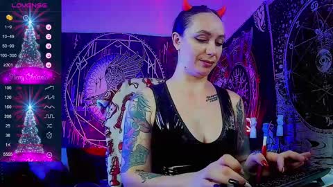 Mrs. Jenna online show from December 10, 11:43 am