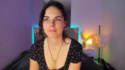 Snapshot of jennamiu chatting on July 29, 5:16 am Jenna online show from July 29, 5:16 am