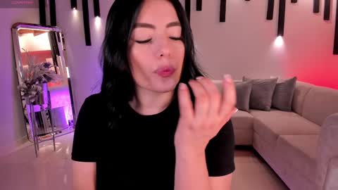 Snapshot of jennaolson chatting on September 17, 2:52 pm Jenna Olson online show from September 17, 2:52 pm