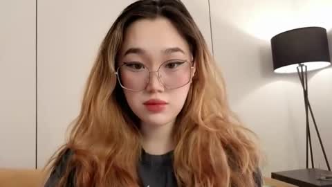 JENNA online show from March 18, 9:23 am