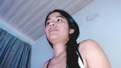 jenner_lena online show from April 8, 6:13 am