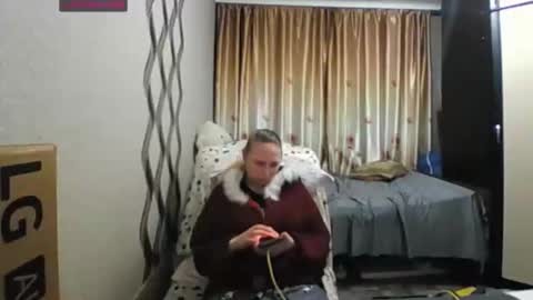 JenniDeep online show from November 24, 3:01 pm