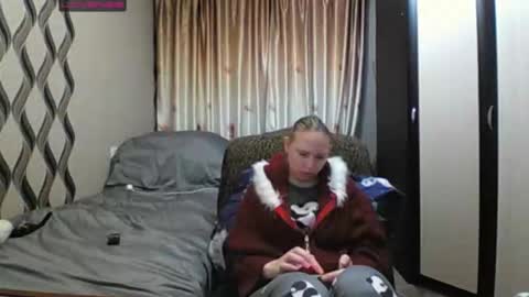 Snapshot of jennideep chatting on February 18, 5:42 pm JenniDeep online show from February 18, 5:42 pm