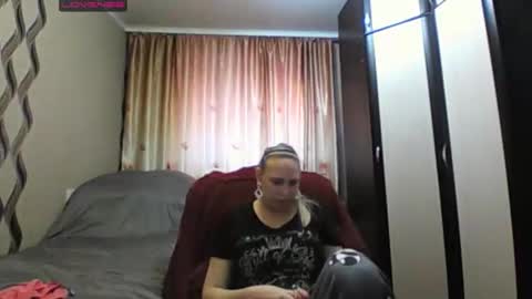 Snapshot of jennideep chatting on February 23, 11:07 am JenniDeep online show from February 23, 11:07 am