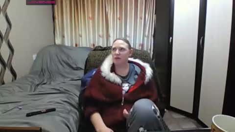 Snapshot of jennideep chatting on March 2, 5:42 pm JenniDeep online show from March 2, 5:42 pm