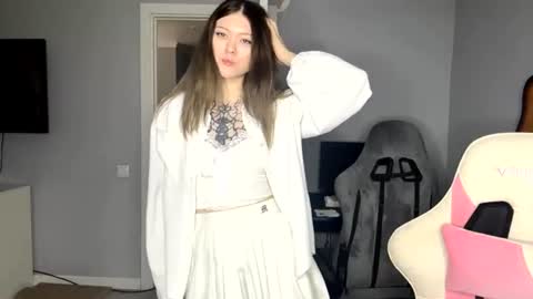 Michelle online show from June 14, 10:17 am
