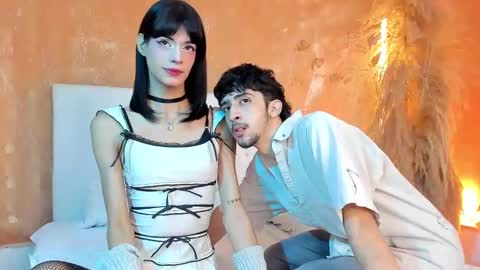 Snapshot of jennierrubyjane chatting on October 26, 9:21 pm Jocelyn online show from October 26, 9:21 pm