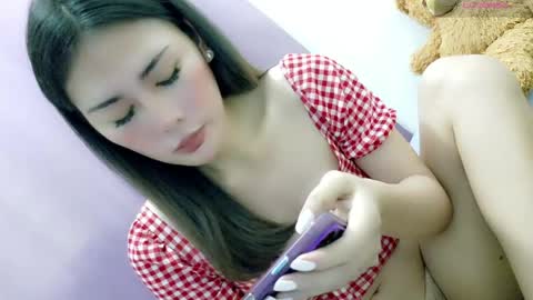 Snapshot of jenniethetg69 chatting on May 16, 11:57 pm jennie online show from May 16, 11:57 pm