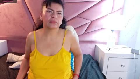 Jennifer online show from February 26, 1:59 am