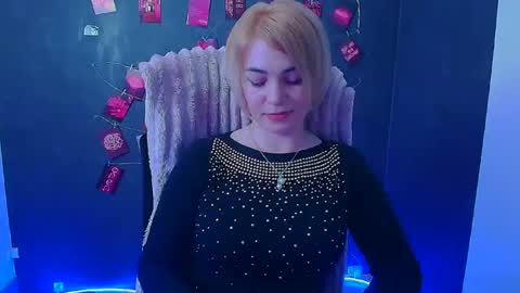 Jennifer online show from May 4, 11:50 am