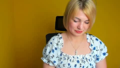 Jennifer online show from July 17, 6:20 am