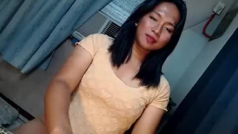 Snapshot of jennifer_licious chatting on October 2, 12:45 pm Jenny online show from October 2, 12:45 pm
