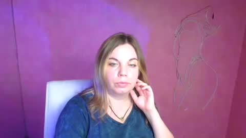 Snapshot of jennifer_moree chatting on October 10, 7:51 am Jennifer online show from October 10, 7:51 am