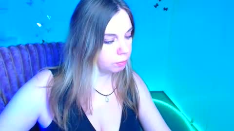 Jennifer online show from February 13, 8:21 am