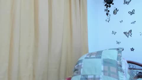 Snapshot of jenniferloveyou chatting on February 16, 4:58 pm jenniferloveyou online show from February 16, 4:58 pm