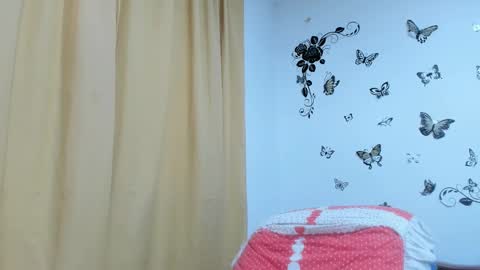 Snapshot of jenniferloveyou chatting on March 1, 5:15 pm jenniferloveyou online show from March 1, 5:15 pm