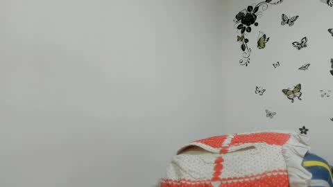 jenniferloveyou online show from April 15, 4:47 pm