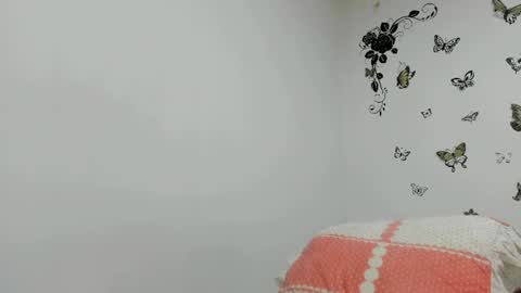 Snapshot of jenniferloveyou chatting on June 17, 5:03 pm jenniferloveyou online show from June 17, 5:03 pm