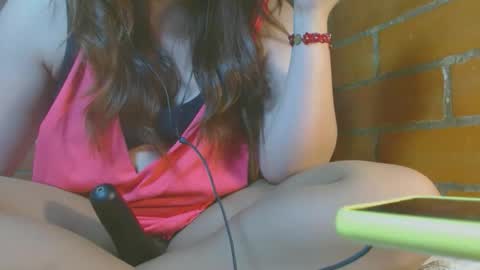Jennifer Smith online show from May 27, 12:51 am