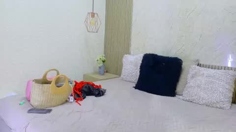 Snapshot of jennifervega1 chatting on August 1, 9:03 pm Jennifer vega online show from August 1, 9:03 pm