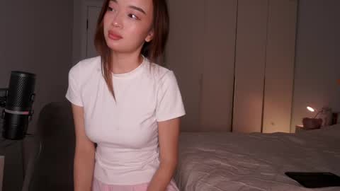 call me Jenny online show from May 25, 4:24 pm