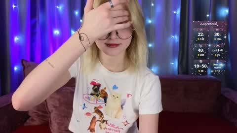 jenny_bunny_ online show from December 22, 7:44 am