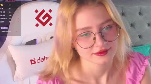 jenny_bunny_ online show from February 27, 7:34 am