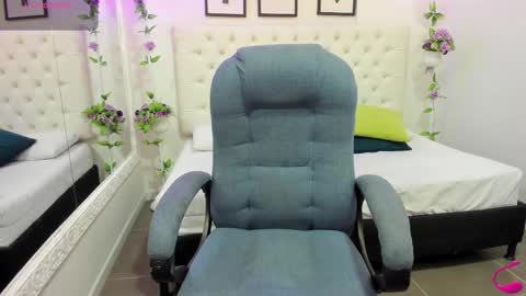 jenny_stark online show from February 12, 11:05 am