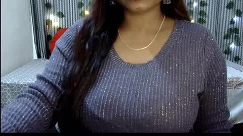 Snapshot of jennysinghaniya chatting on January 3, 8:43 pm jenny online show from January 3, 8:43 pm