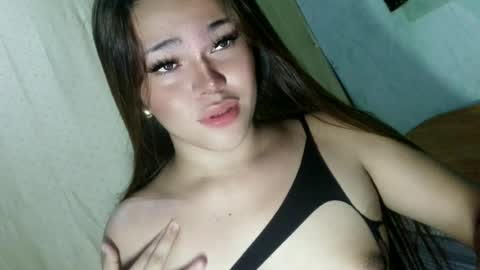 Snapshot of jennysweetfuckerxxx chatting on June 22, 9:39 am jenny69 online show from June 22, 9:39 am
