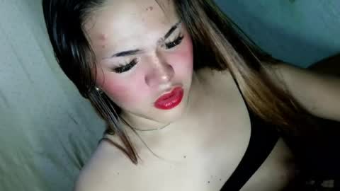 Snapshot of jennysweetfuckerxxx chatting on August 2, 1:15 am jenny69 online show from August 2, 1:15 am