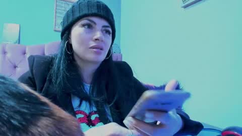 Snapshot of jennywatts_ chatting on February 14, 10:58 pm Jenny online show from February 14, 10:58 pm