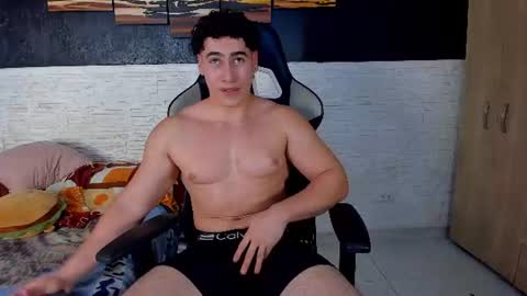 Snapshot of jepplay chatting on June 11, 7:39 am jepplay online show from June 11, 7:39 am