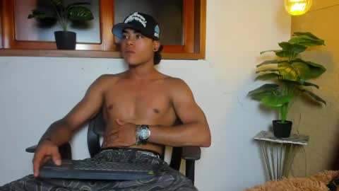 Jeremy online show from April 16, 8:42 pm